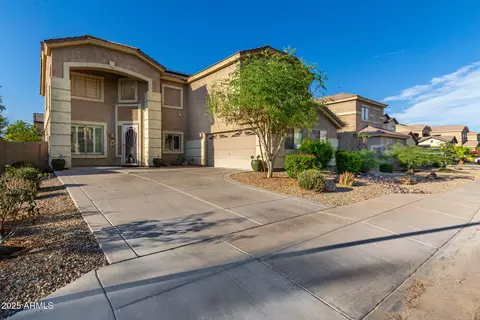 6838 W Lynne Ln, Laveen, AZ 85339