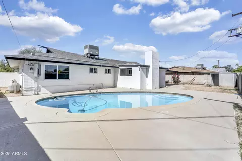 Exterior - 7745 N 33rd Ave, Phoenix, AZ 85051 photo 5 of 9