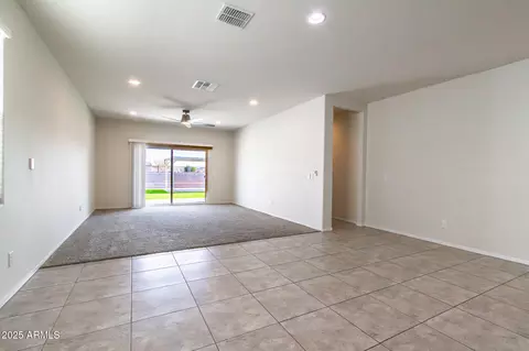 Living - 3029 S 78th Dr, Phoenix, AZ 85043 photo 2 of 8