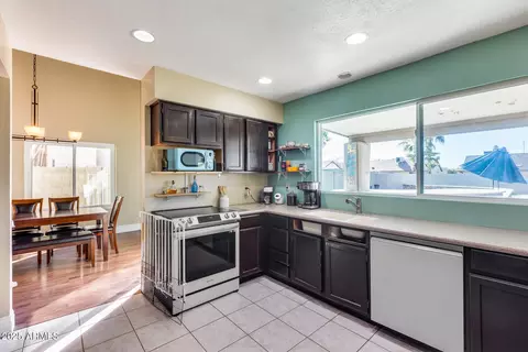 5915 E Fairfield St, Mesa, AZ 85205 photo 3