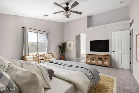 Bedroom - 2525 E Misty Willow Ln, Phoenix, AZ 85024 photo 2 of 4