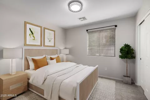 Bedroom - 2525 E Misty Willow Ln, Phoenix, AZ 85024 photo 4 of 4
