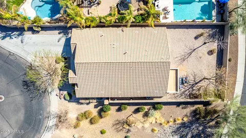 View/Area - 2525 E Misty Willow Ln, Phoenix, AZ 85024 photo 2 of 4