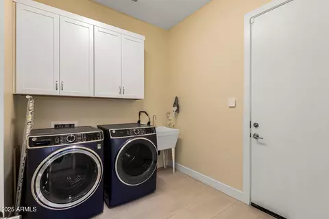 Other - 834 E Kachina Trl, Phoenix, AZ 85042 photo 9 of 13
