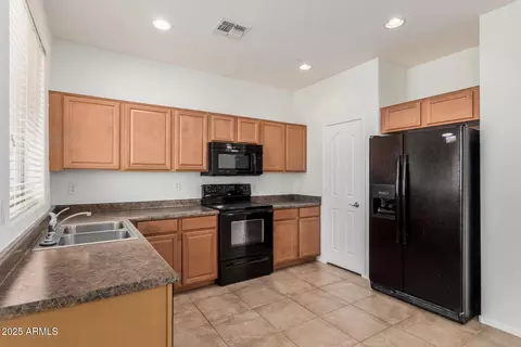 2454 E Vermont Dr, Gilbert, AZ 85295 photo 10