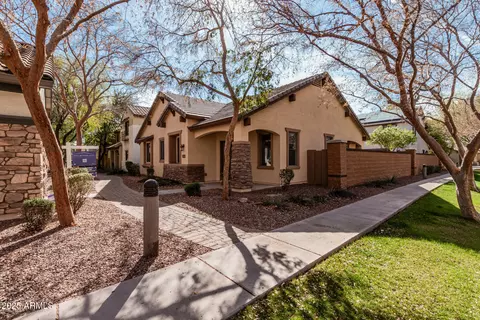 2454 E Vermont Dr, Gilbert, AZ 85295 photo 3