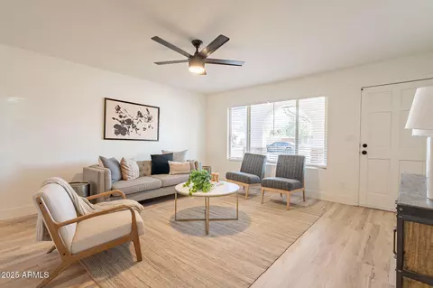 180 S Maple St, Chandler, AZ 85226
