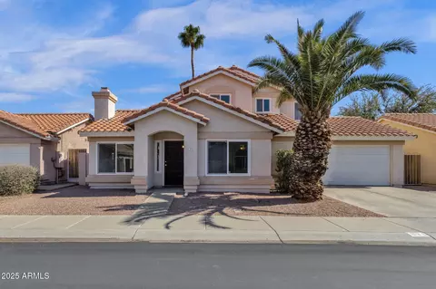 811 N Los Feliz Dr, Chandler, AZ 85226