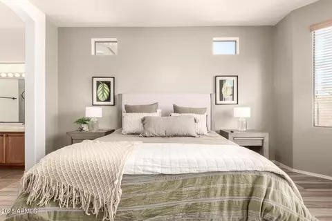 Bedroom - 9260 E Greenway St, Mesa, AZ 85207 photo 1 of 5