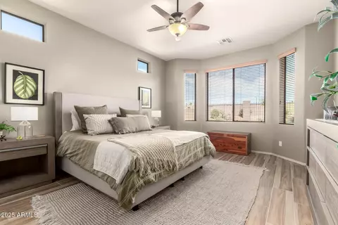 Bedroom - 9260 E Greenway St, Mesa, AZ 85207 photo 2 of 5