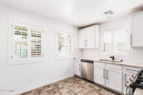 3555 Erie St, Gilbert, AZ 85295 photo 17