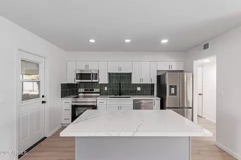 10815 W Crosby Dr, Sun City, AZ 85351