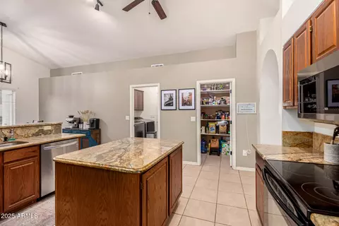2646 N Robin Ln, Mesa, AZ 85213 photo 11