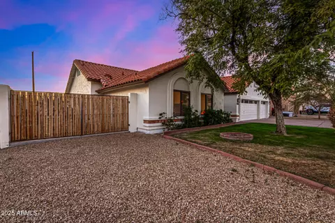2646 N Robin Ln, Mesa, AZ 85213 photo 4
