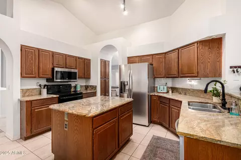 2646 N Robin Ln, Mesa, AZ 85213 photo 14