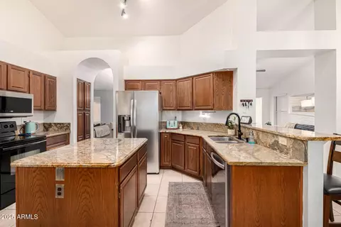 2646 N Robin Ln, Mesa, AZ 85213 photo 13