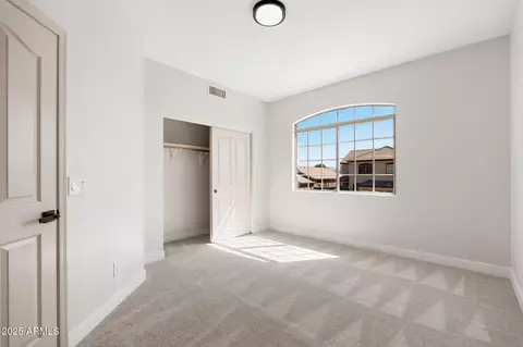 4216 E Tether Trl, Phoenix, AZ 85050 photo 23