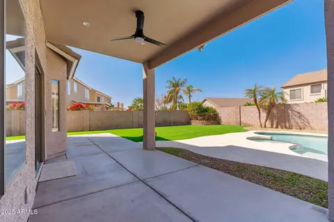 4216 E Tether Trl, Phoenix, AZ 85050 photo 33