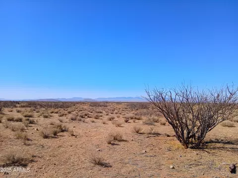 tbd S Hostile Hare Run #16, Pearce, AZ 85625