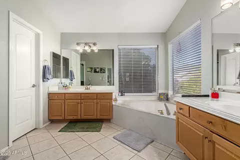 1202 E Desert Broom Way, Phoenix, AZ 85048 photo 19