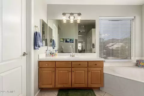 1202 E Desert Broom Way, Phoenix, AZ 85048 photo 21