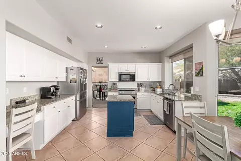 1202 E Desert Broom Way, Phoenix, AZ 85048 photo 8