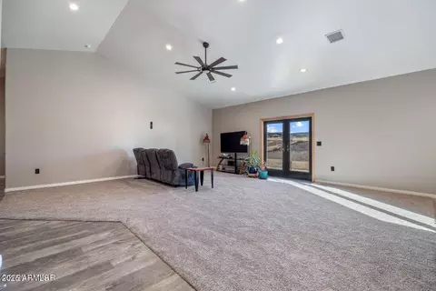 465 W 4th Ave, Eagar, AZ 85925 photo 4