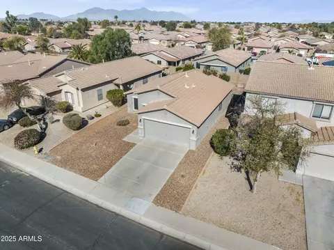 View/Area - 43556 W Colby Dr, Maricopa, AZ 85138 photo 6 of 7