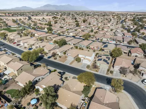View/Area - 43556 W Colby Dr, Maricopa, AZ 85138 photo 5 of 7