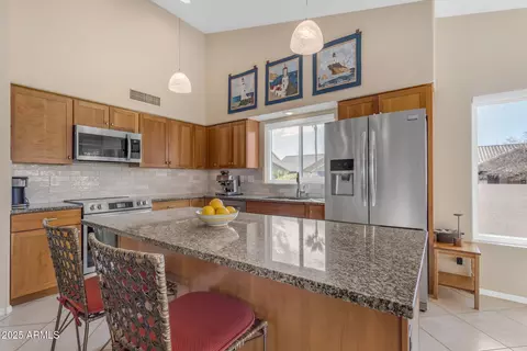 5940 E Taunus Cir, Mesa, AZ 85215 photo 2