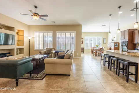 10657 Evergreen St, Mesa, AZ 85207 photo 11