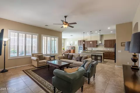 10657 Evergreen St, Mesa, AZ 85207 photo 13