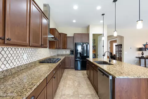10657 Evergreen St, Mesa, AZ 85207 photo 6