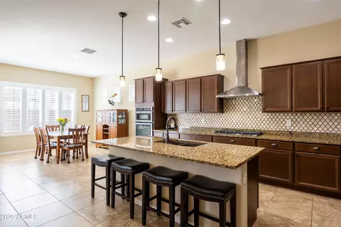 10657 Evergreen St, Mesa, AZ 85207 photo 7