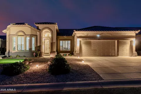 Exterior - 7952 E Teton Cir, Mesa, AZ 85207 photo 3 of 27