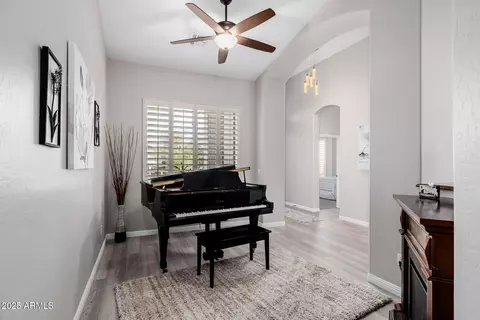 Entry Way - 7952 E Teton Cir, Mesa, AZ 85207 photo 4 of 5
