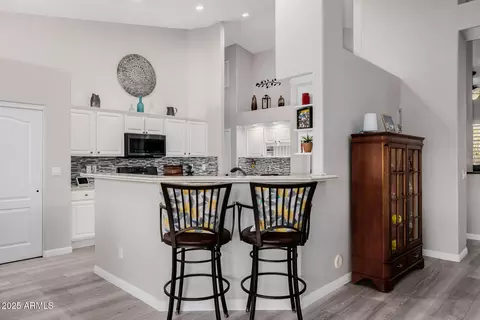 Kitchen - 7952 E Teton Cir, Mesa, AZ 85207 photo 2 of 5