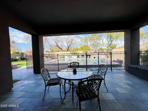 Exterior - 3912 E Williams Dr, Phoenix, AZ 85050 photo 4 of 11