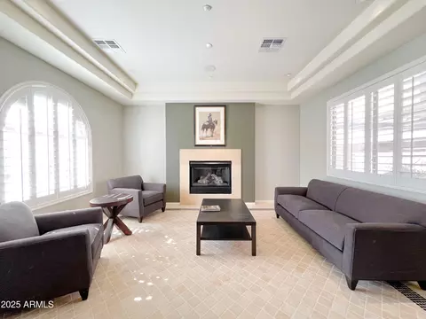 Living - 3912 E Williams Dr, Phoenix, AZ 85050 photo 1 of 4