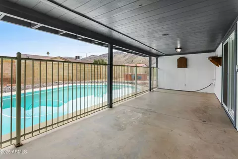 Exterior - 1730 W Pershing Ave, Phoenix, AZ 85029 photo 3 of 6