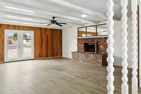 Living - 1730 W Pershing Ave, Phoenix, AZ 85029 photo 3 of 6