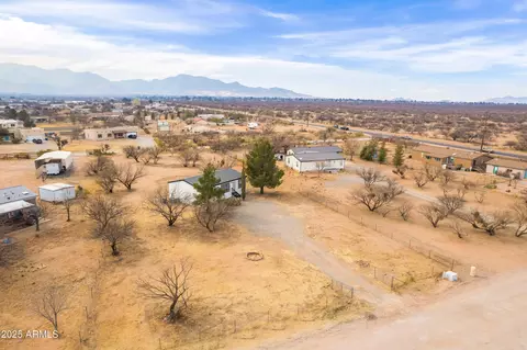 5648 S White Oak Ln, Hereford, AZ 85615