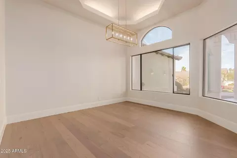 Living - 11628 S Warcloud Ct, Phoenix, AZ 85044 photo 2 of 22