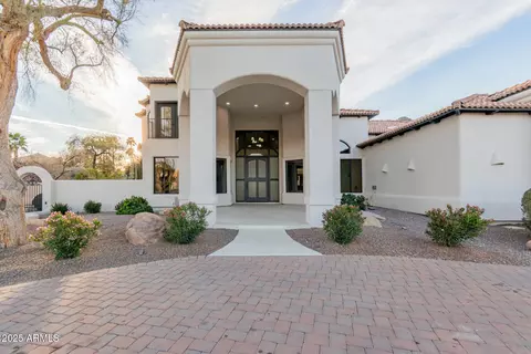 Exterior - 11628 S Warcloud Ct, Phoenix, AZ 85044 photo 9 of 21