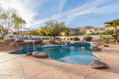 Exterior - 11628 S Warcloud Ct, Phoenix, AZ 85044 photo 18 of 21