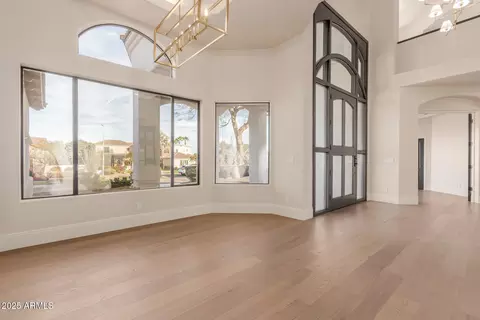 Living - 11628 S Warcloud Ct, Phoenix, AZ 85044 photo 1 of 22
