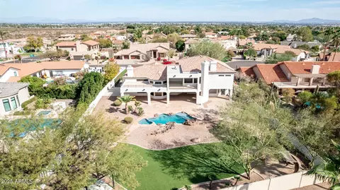 View/Area - 11628 S Warcloud Ct, Phoenix, AZ 85044 photo 10 of 15