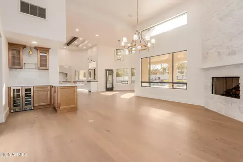 Living - 11628 S Warcloud Ct, Phoenix, AZ 85044 photo 12 of 22