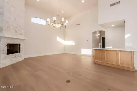 Living - 11628 S Warcloud Ct, Phoenix, AZ 85044 photo 10 of 22