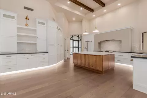 Kitchen - 11628 S Warcloud Ct, Phoenix, AZ 85044 photo 2 of 3